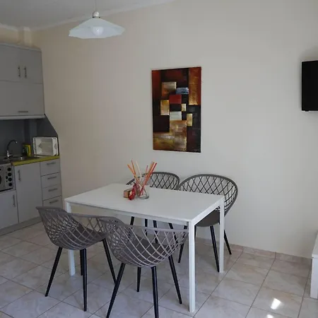 Myrtos Cleo Apartamento *
